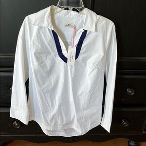 White and Navy woman’s Shirt by Vineyard Vines New with tags